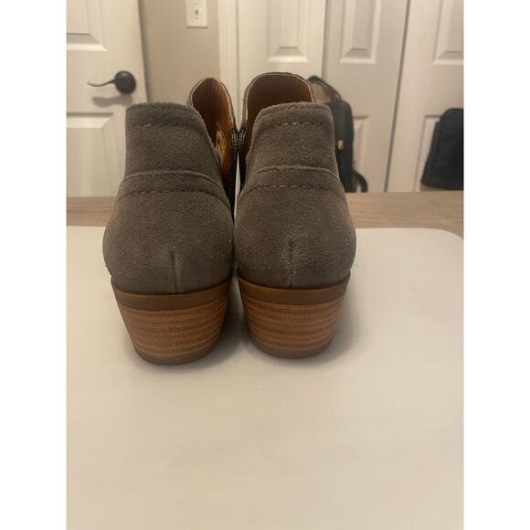Lucky brand titanium oiled suede gray slip on size 7.5 new in box - Picture 4 of 6